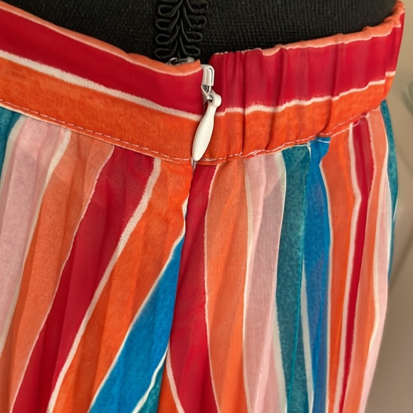 Mauve Stripe Skirt - Picture 3 of 6